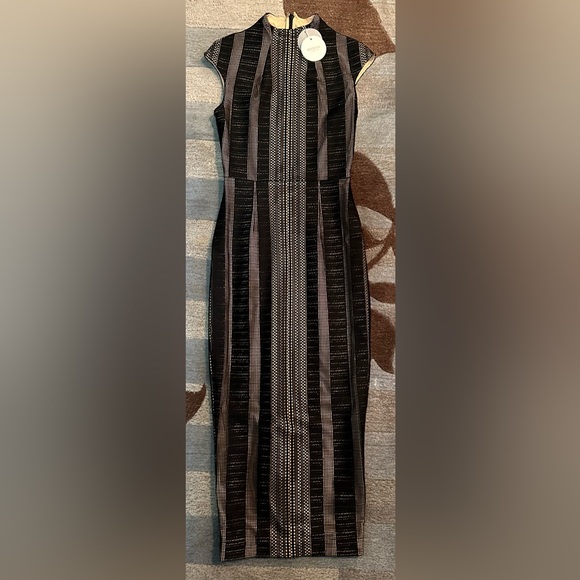 NWT Misha Collection Chiara Mesh Lace Midi Dress in Ebony - Picture 3 of 11